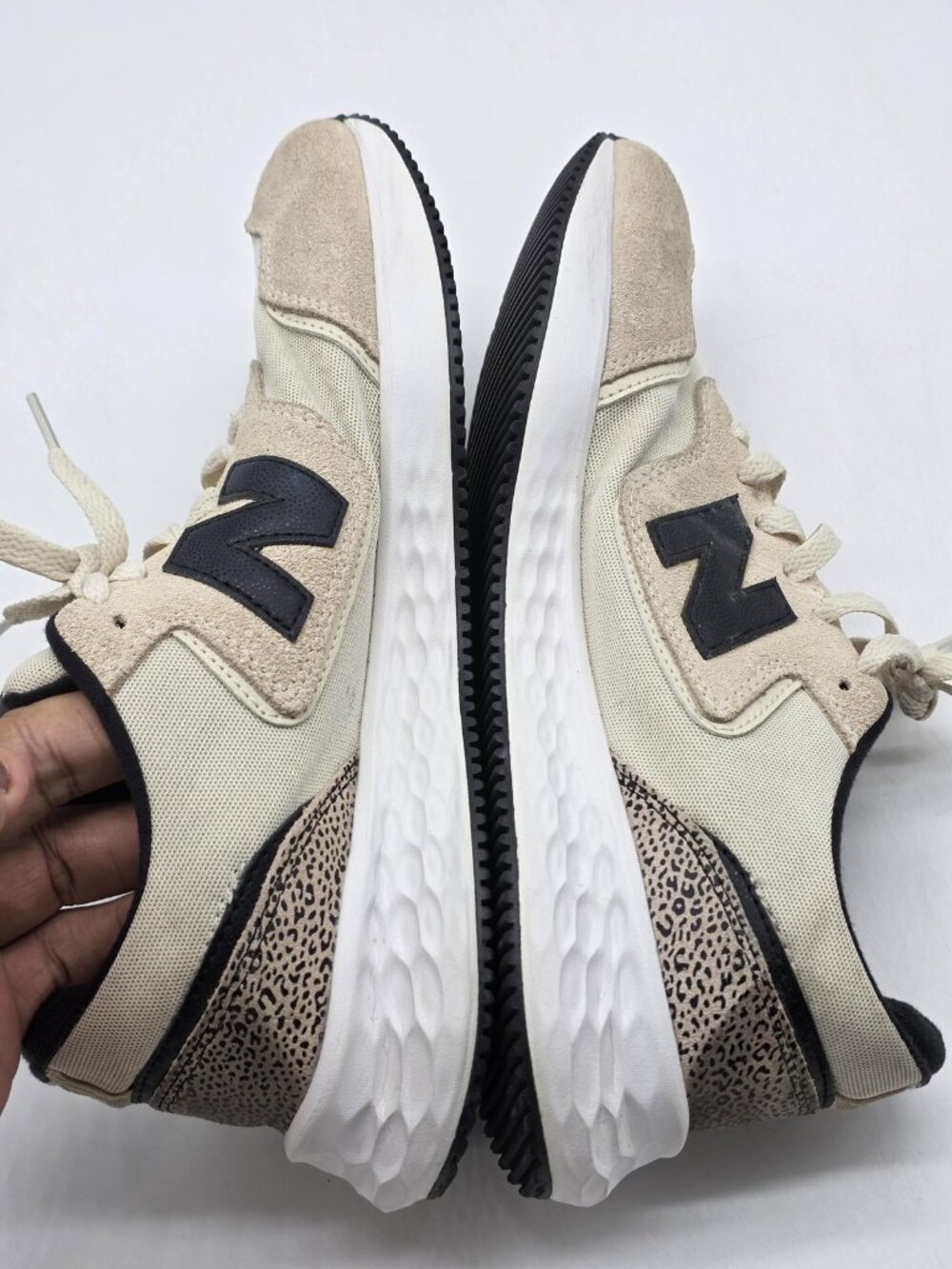 New Balance Fresh Foam X-70 Shoes Womens Size 10 Beige Animal Print Sneakers - Picture 9 of 11